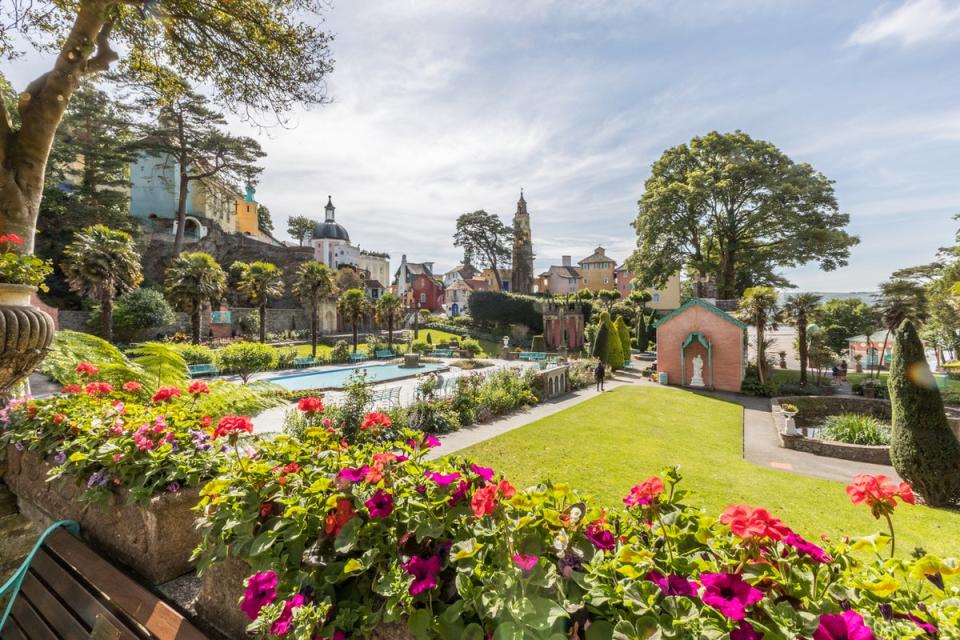 Portmeirion has an Italianate style, most visible in its pastel-hued buildings (Getty Images/iStockphoto)