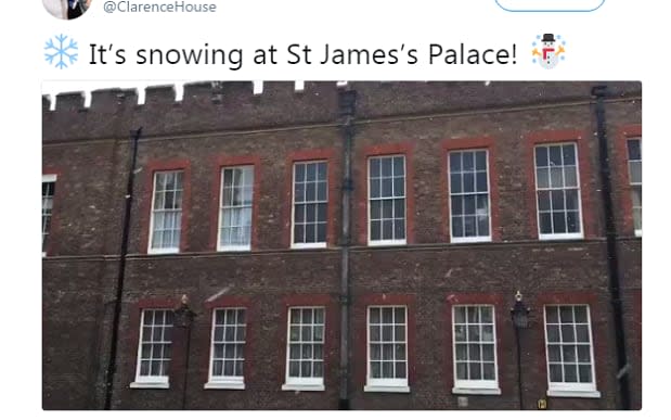 UK weather: The Met Office issued a rush hour travel warning as snow fell in central London today  - Twitter 