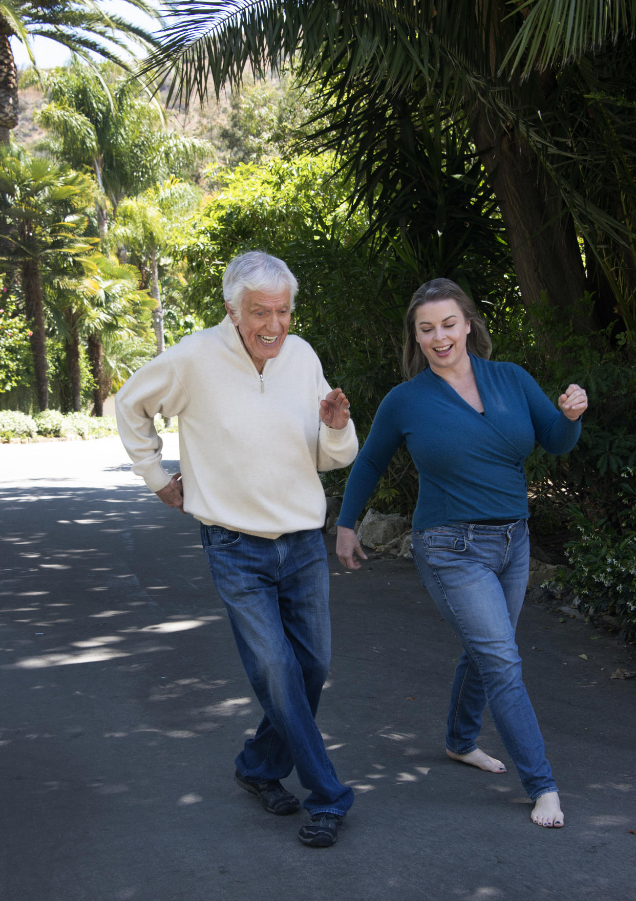 Dick Van Dyke and wife, Arlene Silver photographed at home during a photo shoot on April 21, 2016 in Malibu, California. (Roxanne McCann / Getty Images)