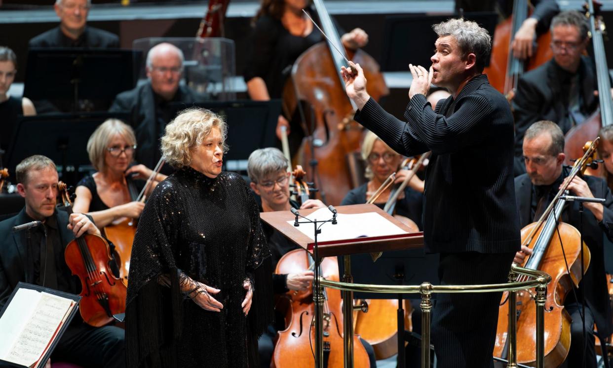 <span>Fine-grained detail … Ryan Wigglesworth conducts Alice Coote and the BBC Scottish Symphony Orchestra in a performance of Mahler’s Kindertotenlieder.</span><span>Photograph: Andy Paradise</span>