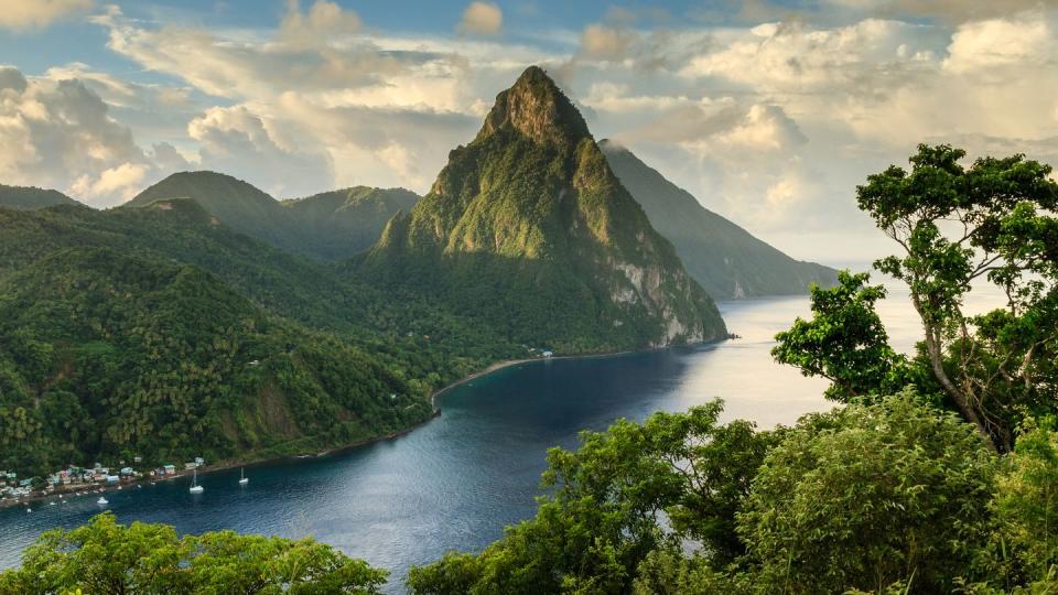 piton view saint lucia