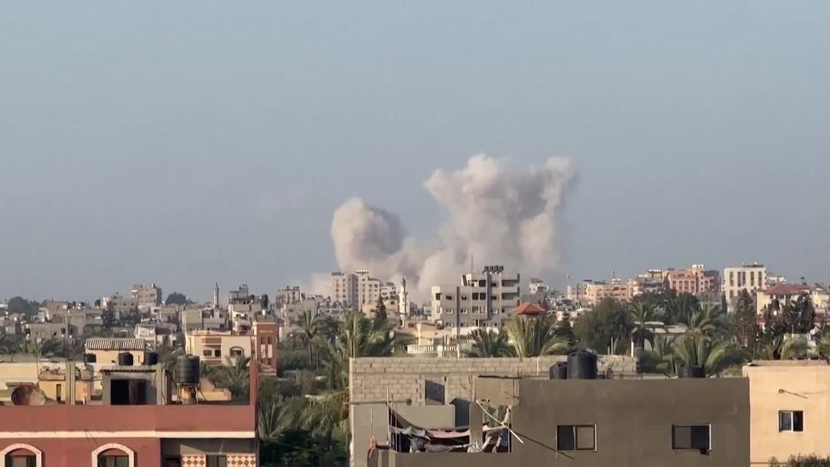 Israeli air and artillery strikes hit Gaza