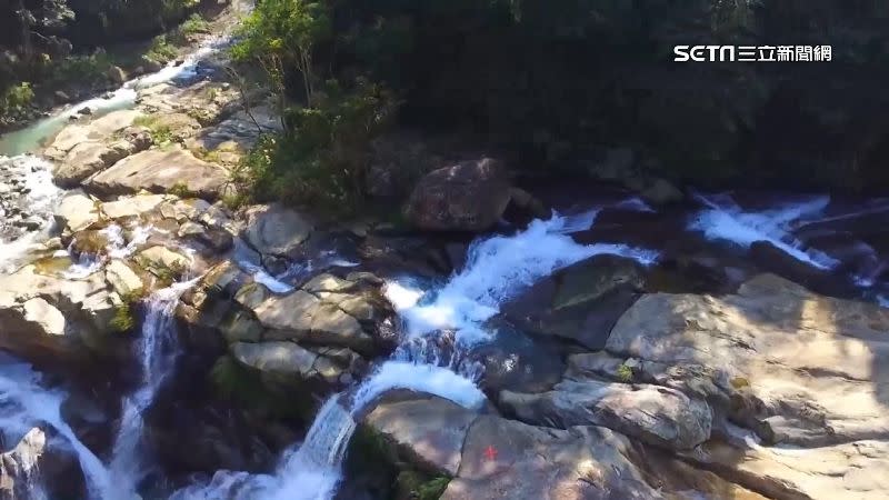 電影《賽德克‧巴萊》便是在此處取景拍攝，但也因為美景周圍危機四伏，當地耆老將此稱之「死亡谷」。