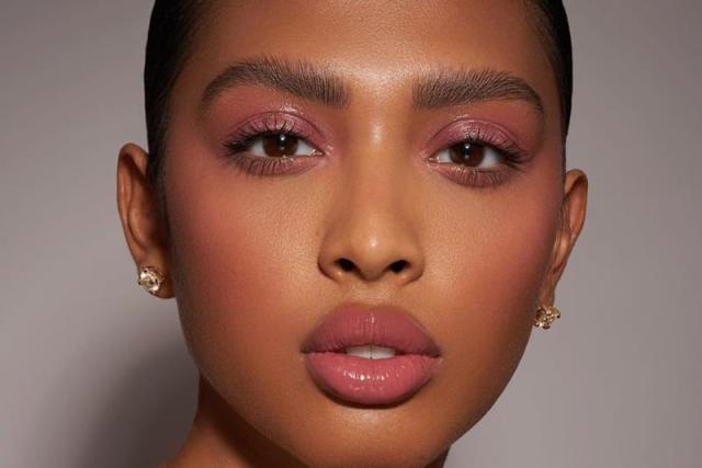 Here Are 4 Major Blush Techniques Makeup Girlies Are Using in 2023