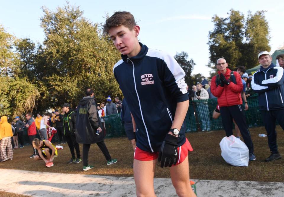 Beyer’s Nathanael Olsen warms up before the Boys Division III race at the CIF state cross country championships held at Woodward Park Saturday, Nov. 27, 2021 in Fresno.