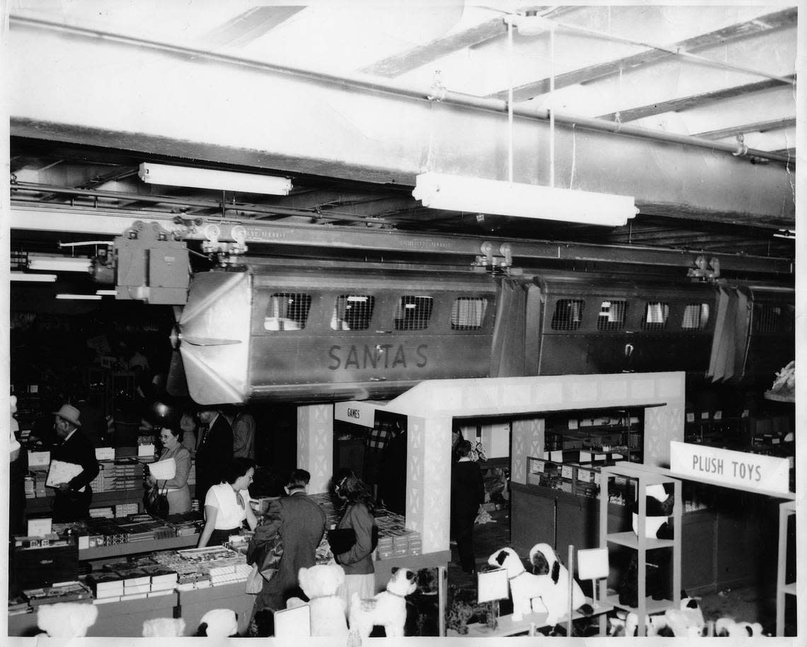 1949: Leonard Brothers department store’s Toyland monorail