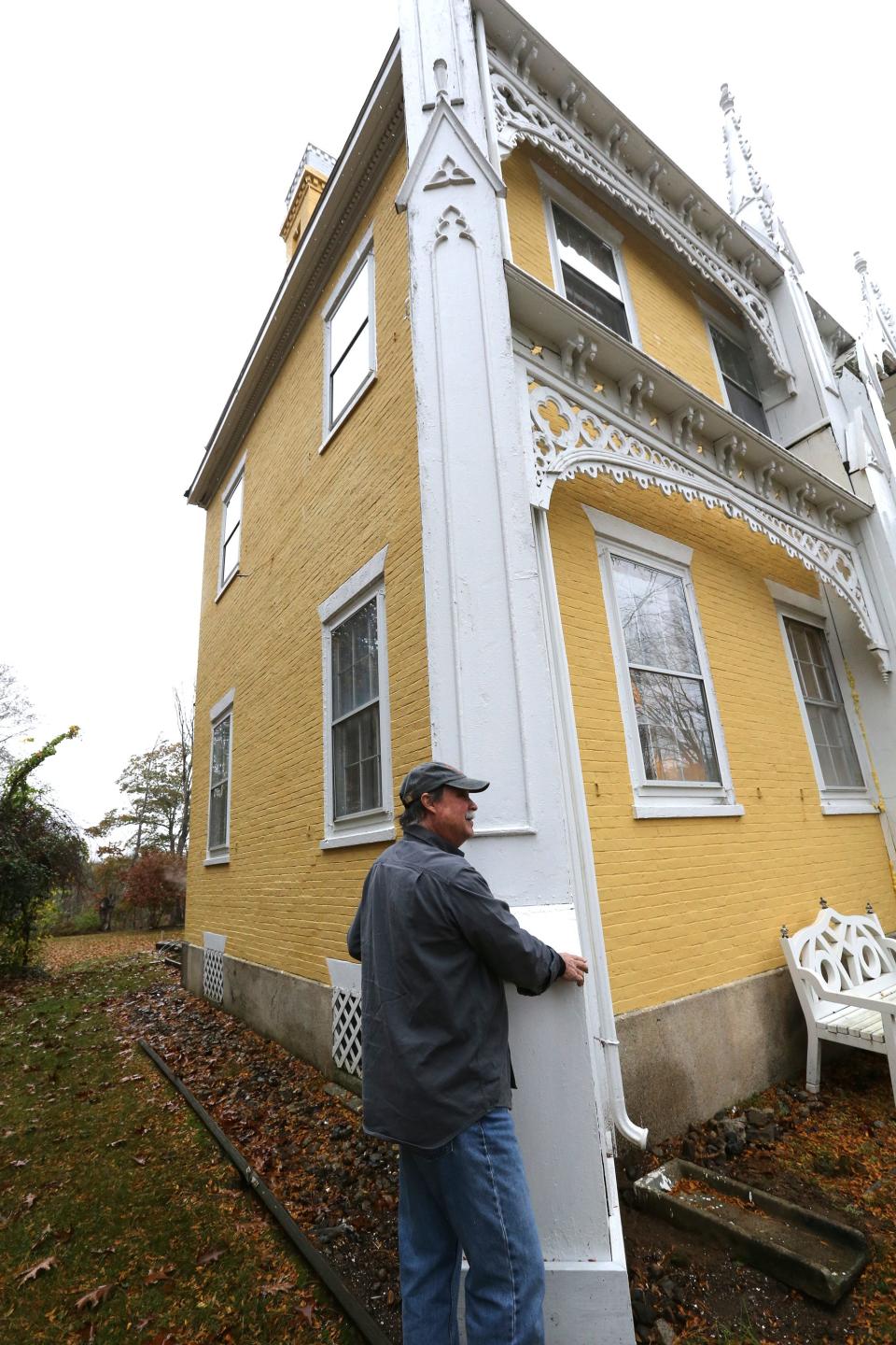 Hunt Edwards talks about his hopes of restoring the unique trim of the Wedding Cake House in Kennebunk and how much money and energy it will take to complete the project.