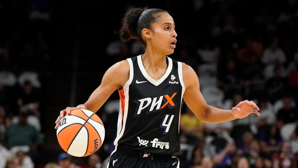 Phoenix Mercury guard Skylar Diggins-Smith brings the ball up court during a WNBA game against the Las Vegas Aces on May 6, 2022.