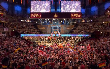 The BBC Symphony Orchestra performs at the last night of the BBC Proms festival of classical music at the Royal Albert Hall in London, Britain September 12, 2015. REUTERS/Neil Hall