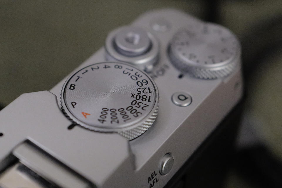 Close up if camera dial shot on Leica Q3