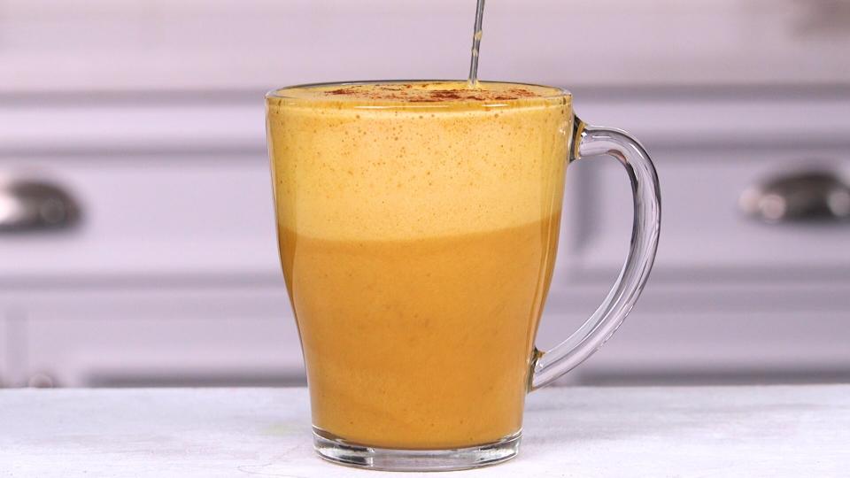 Copycat Starbucks Turmeric Latte