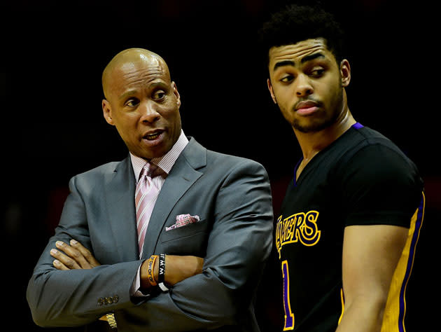 Byron Scott and former co-worker D’Angelo Russell. (Getty Images)