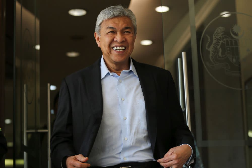 Datuk Seri Ahmad Zahid Hamidi congratulated MPs from Umno, MCA, MIC and PAS who had been appointed to head GLCs and other institutions that are owned or linked to the government. ― Picture by Yusof Mat Isa