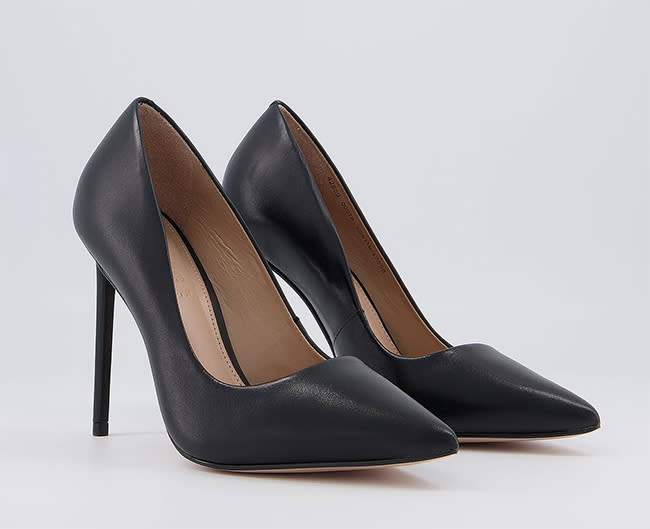 Office-Harlem-Point-Court-Heels