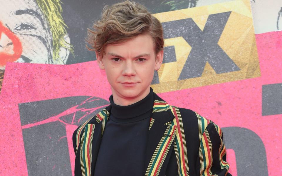 Thomas Brodie Sangster ("Maze Runner") macht in Anzügen mittlerweile auch eine bessere Figur als zu Beginn seiner Karriere. (Bild: Lia Toby/Getty Images)