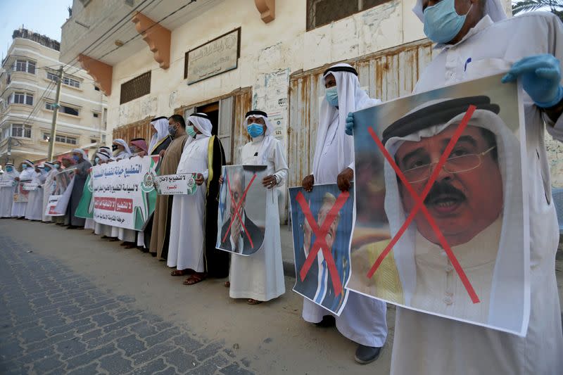 Palestinians protest against Bahrain’s move to normalise ties with Israel