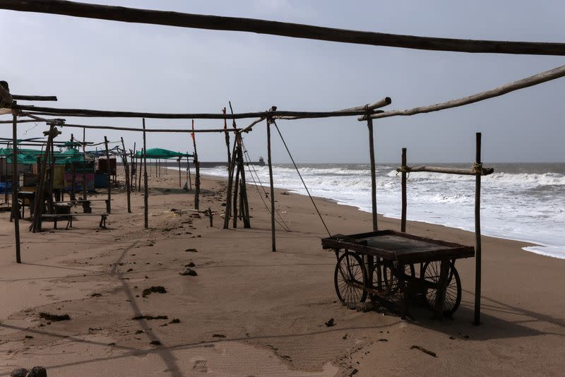 India's west coast brace for severe cyclone