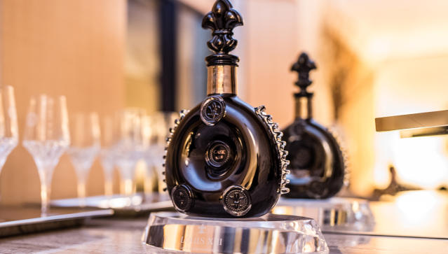 Discover the historical craft of Louis XIII cognac in Cognac