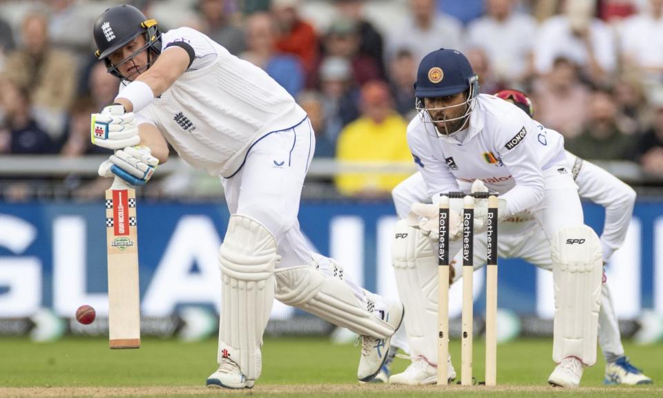 <span>Jamie Smith helped to steady England’s ship, finishing the day 72 not out with the hosts 259 for six.</span><span>Photograph: MI News/NurPhoto/Shutterstock</span>