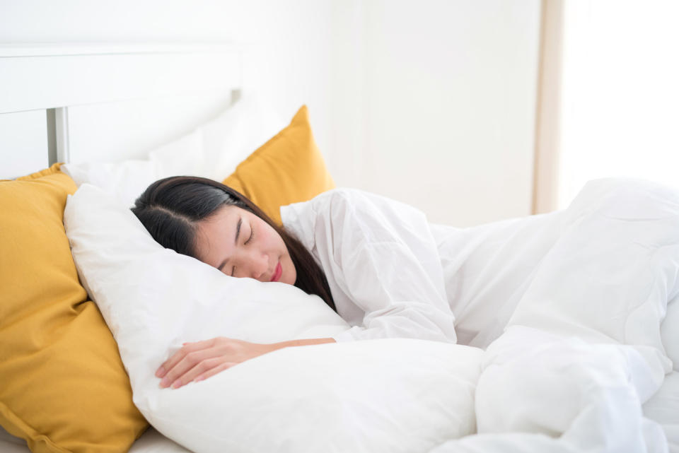 Is it bad to fall asleep in seconds?Sleep experts point out 4 kinds of sleep habits to be careful regarding. It turns out that falling asleep within 10 minutes is chronic fatigue