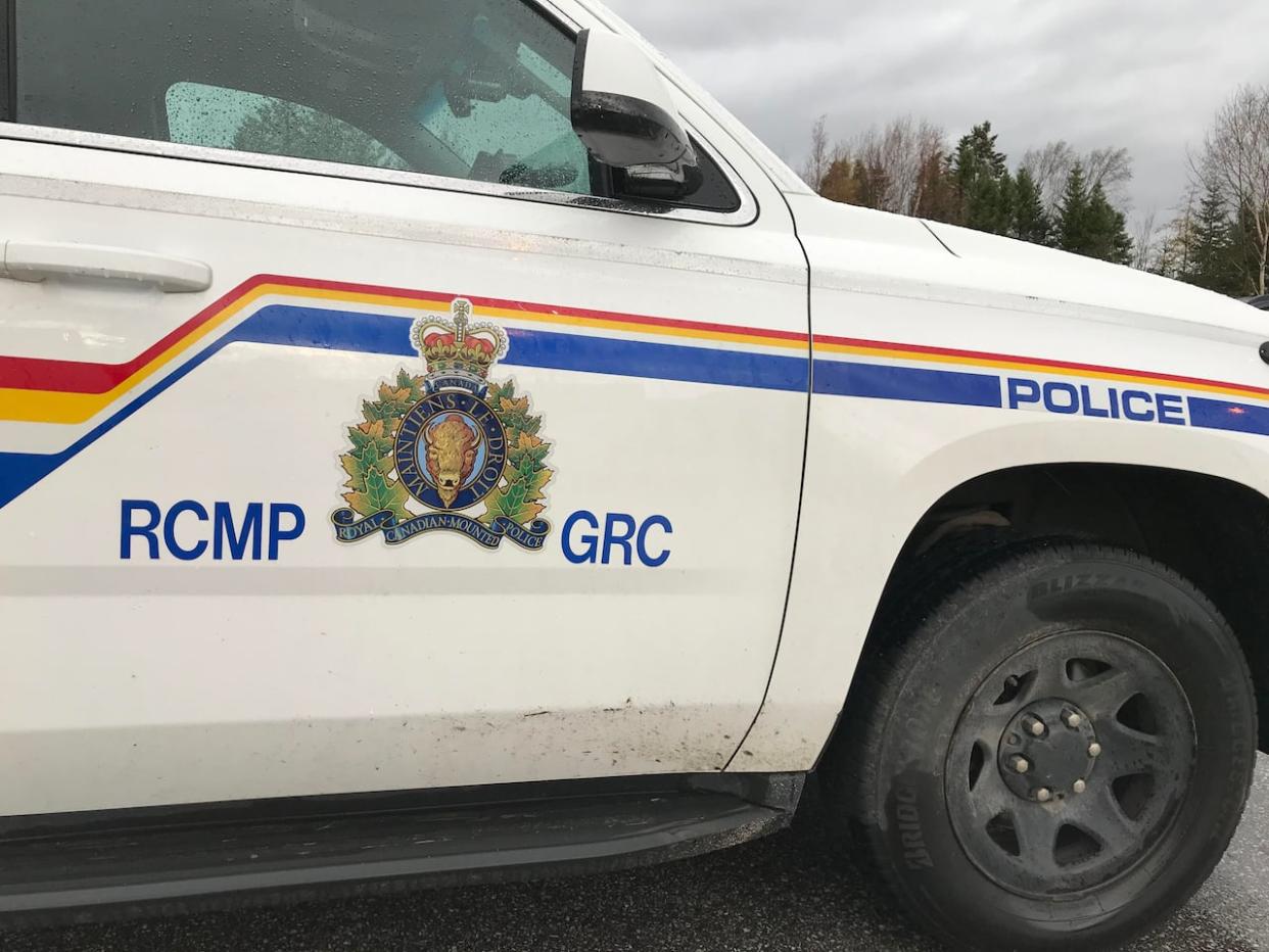 God's Lake Narrows RCMP and RCMP Major Crime Services and Forensic Identification Services are investigating the death of an 18-year-old woman from Gods River, Man. (CBC - image credit)