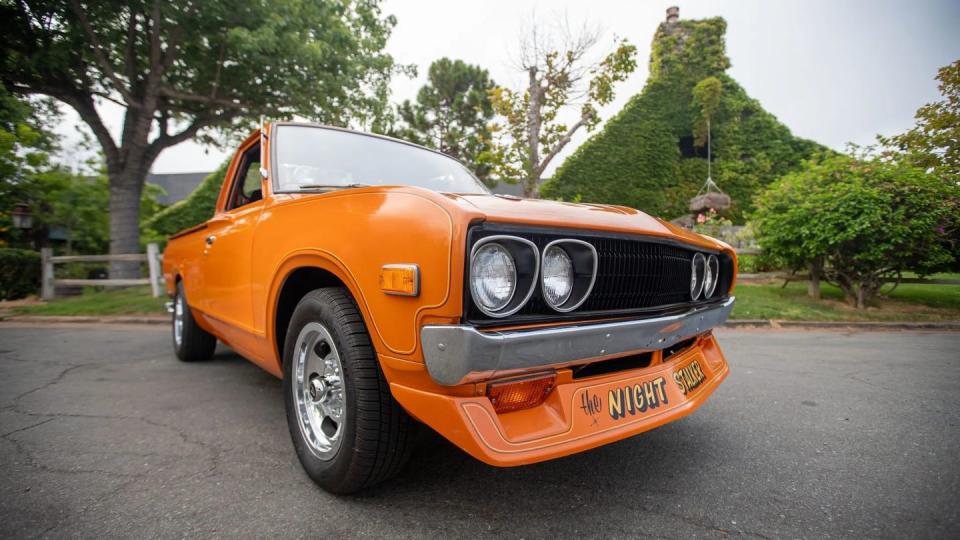 1973 datsun 620 pickup front detail