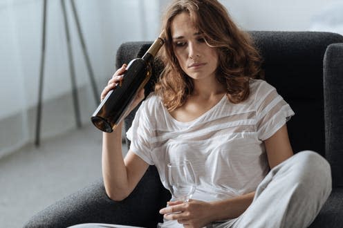   <span class="attribution"><a class="link " href="https://www.shutterstock.com/image-photo/depressed-beautiful-woman-drinking-wine-692074012?src=1pf9L49xDGDOugHsFri3Yg-1-6" rel="nofollow noopener" target="_blank" data-ylk="slk:shutterstock/Dmytro Zinkevych;elm:context_link;itc:0;sec:content-canvas">shutterstock/Dmytro Zinkevych</a></span>