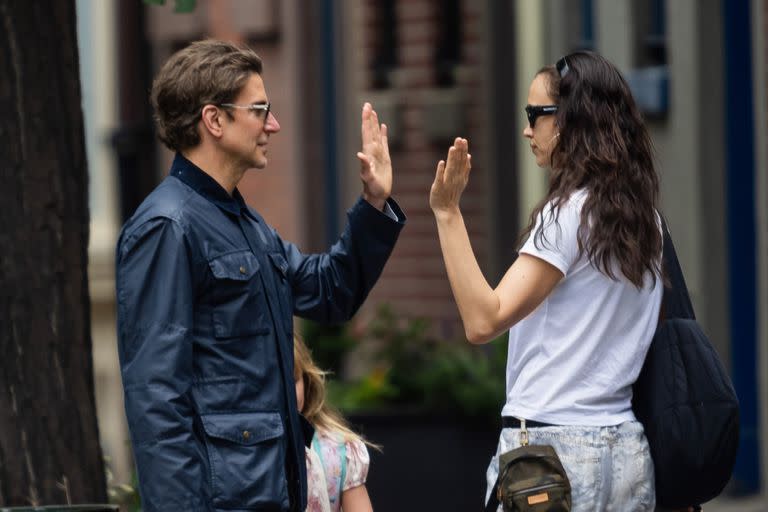 Bradley Cooper e Irina Shayk súper cómplices durante una salida familiar por Manhattan