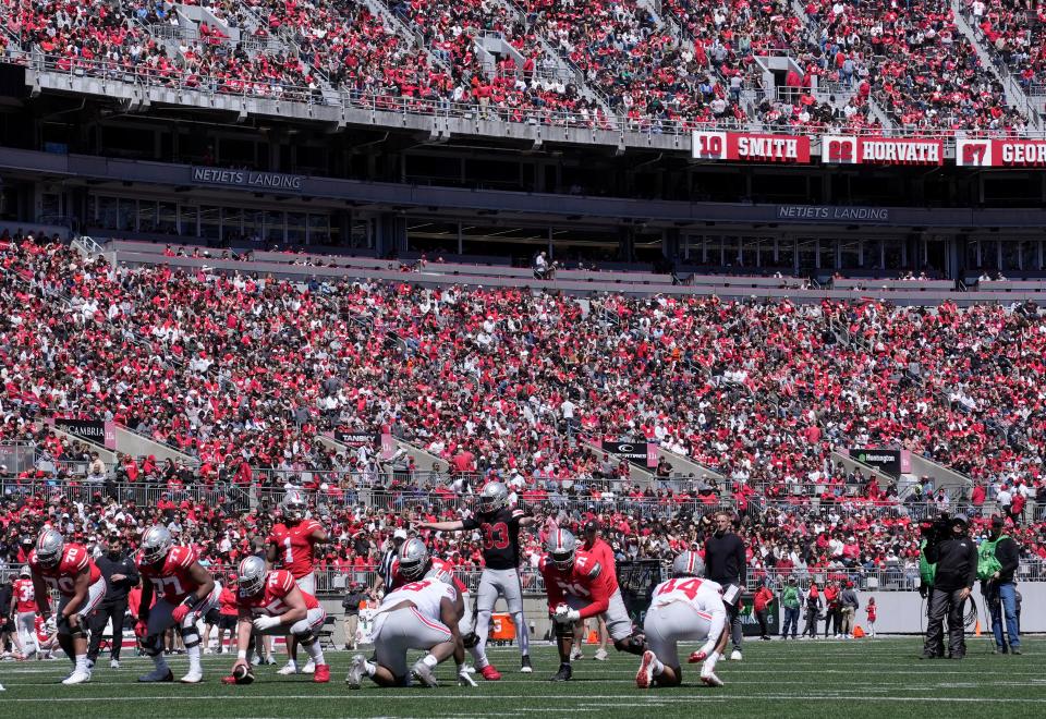 Ohio State Buckeyes quarterback Devin Brown completed 5 of 7 passes for 66 yards and a touchdown in Saturday's spring game.