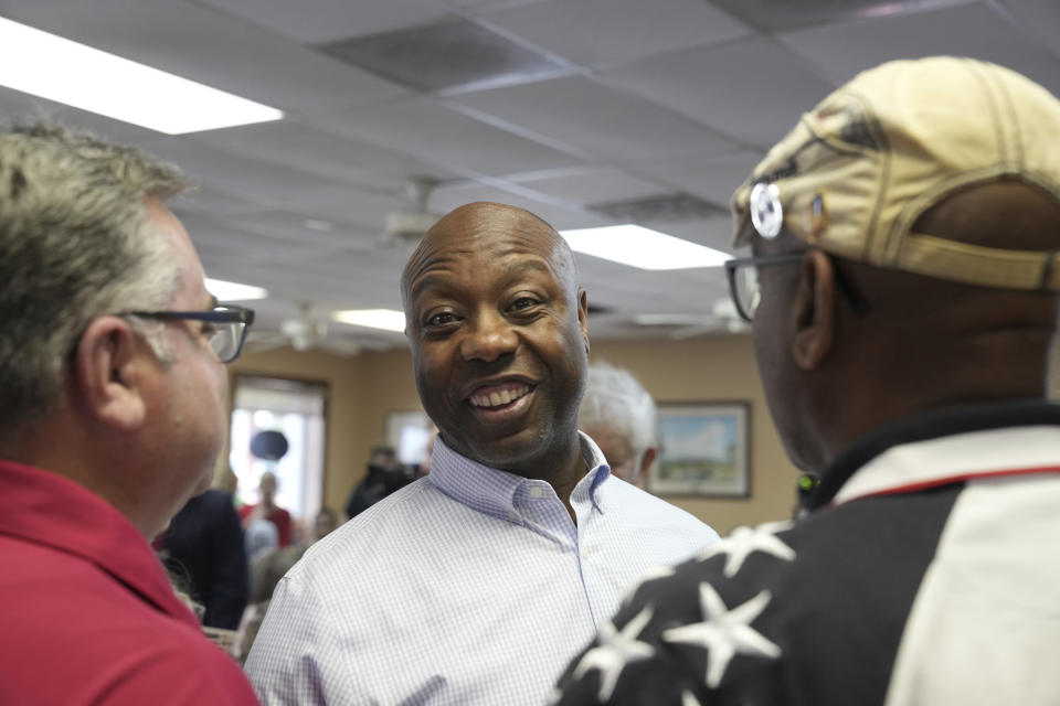 Tim Scott speaks with diners at Alex's Restaurant in Goose Creek, S.C., (Meg Kinnard / AP file )