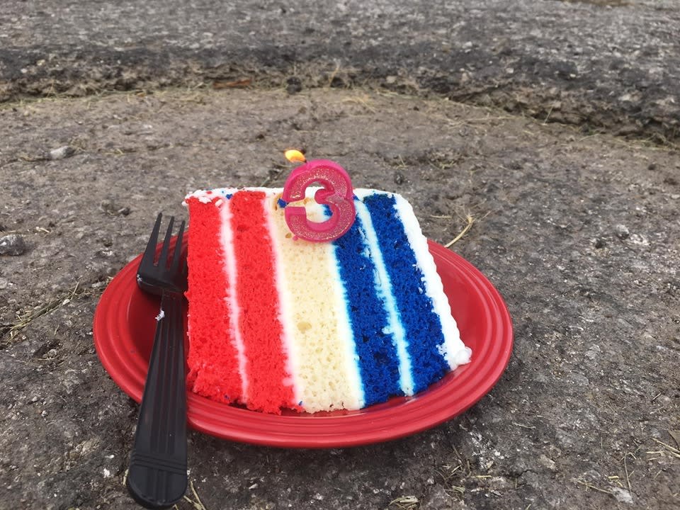 Frustrated by a pothole on his street, a Missouri man celebrated its three-month birthday with cake. (Screenshot: Courtesy of Frank Sereno)