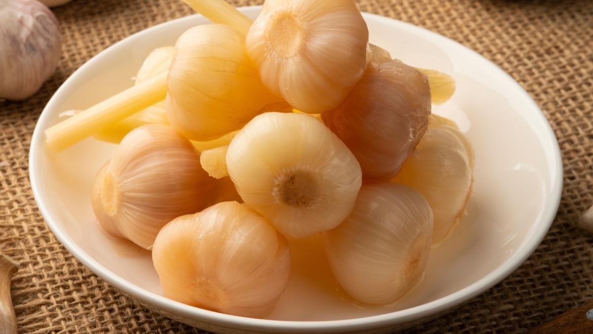 Raw Garlic Hack Goes Viral on TikTok: How True is That? 