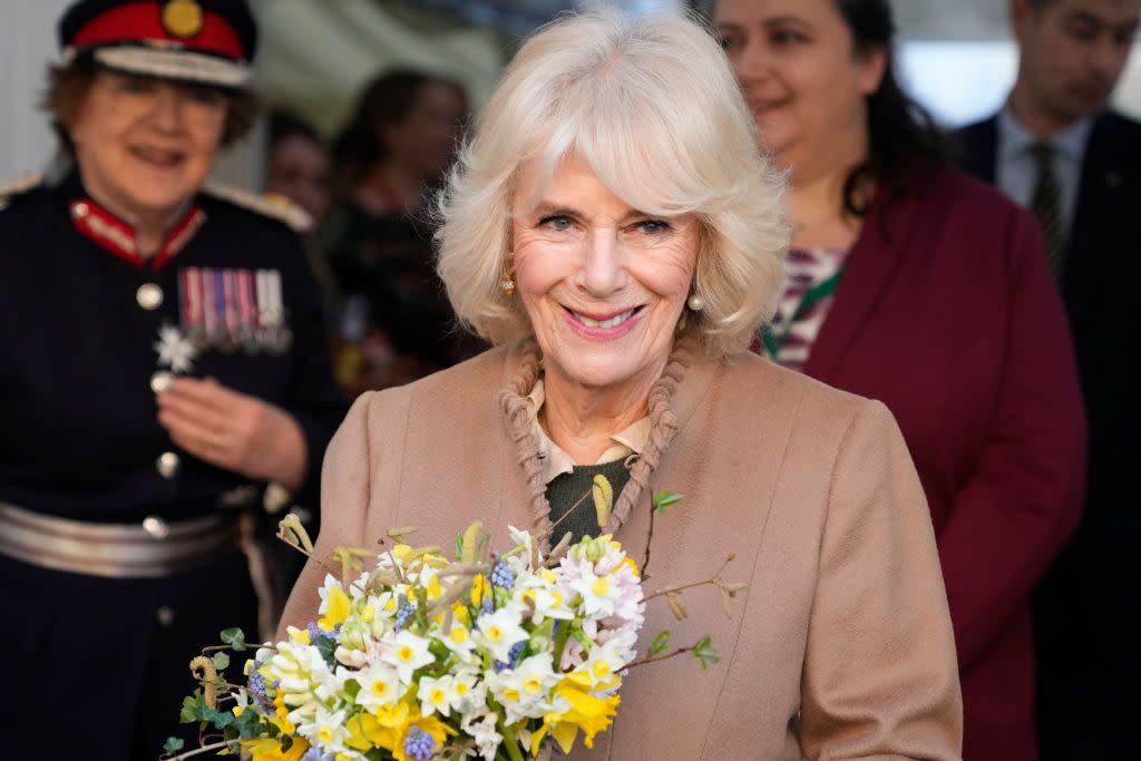 queen camilla visits swindon