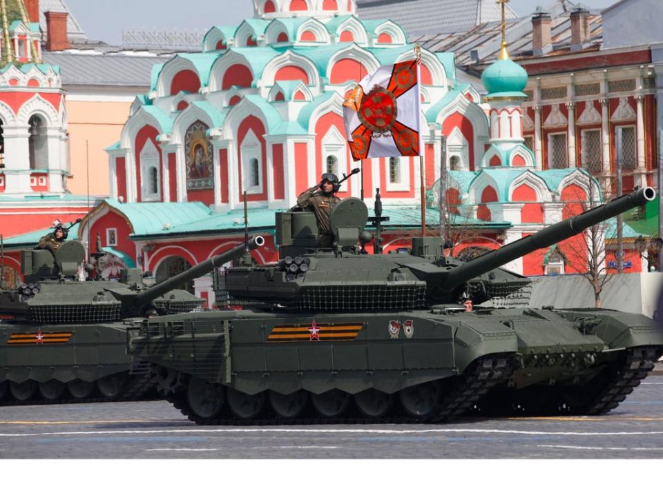 Military vehicles roll through Moscow’s Red Square (China News Service via Getty Ima)