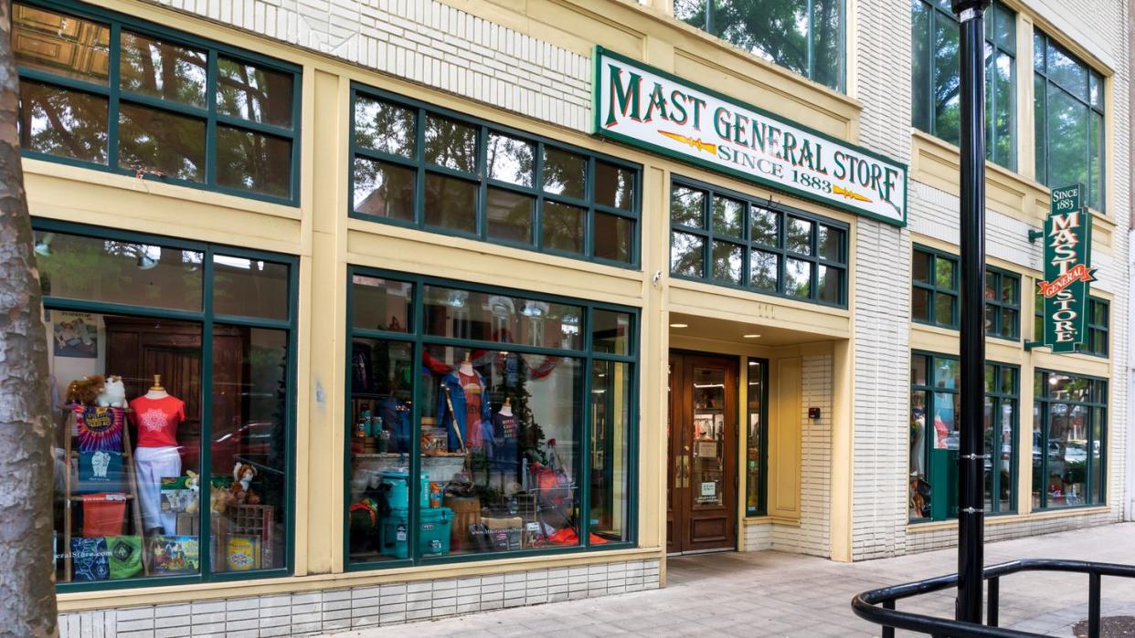 mast general store branch, greenville, sc