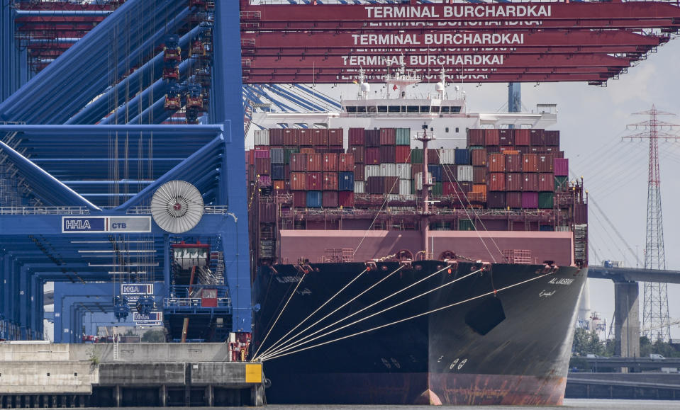 15 June 2020, Hamburg: The container freighter "Al Jasrah" is unloaded at Burchardkai terminal. Hamburg's exports fell sharply in the first three months of the year. Compared with the same period last year, exports fell by 14.1 per cent to 10.5 billion euros, the Statistics Office North announced in the Hanseatic City on 16 June 2020. Photo: Axel Heimken/dpa (Photo by Axel Heimken/picture alliance via Getty Images)