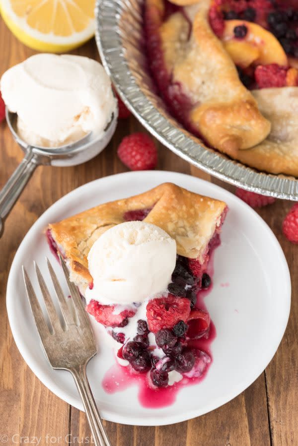 Grilled Berry Pie