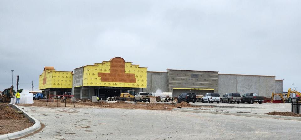 Construction is underway for a new Buc-ee's location in Amarillo, Texas. The first such store could open in Ohio by the end of 2025.