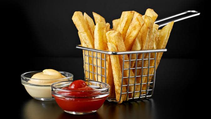 where-to-get-free-fries-on-national-french-fry-day.jpg