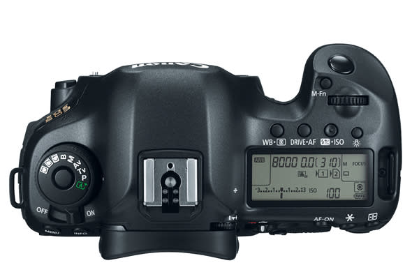 Canon's 5DS R and 5DS Are 50-MP DSLR Monsters