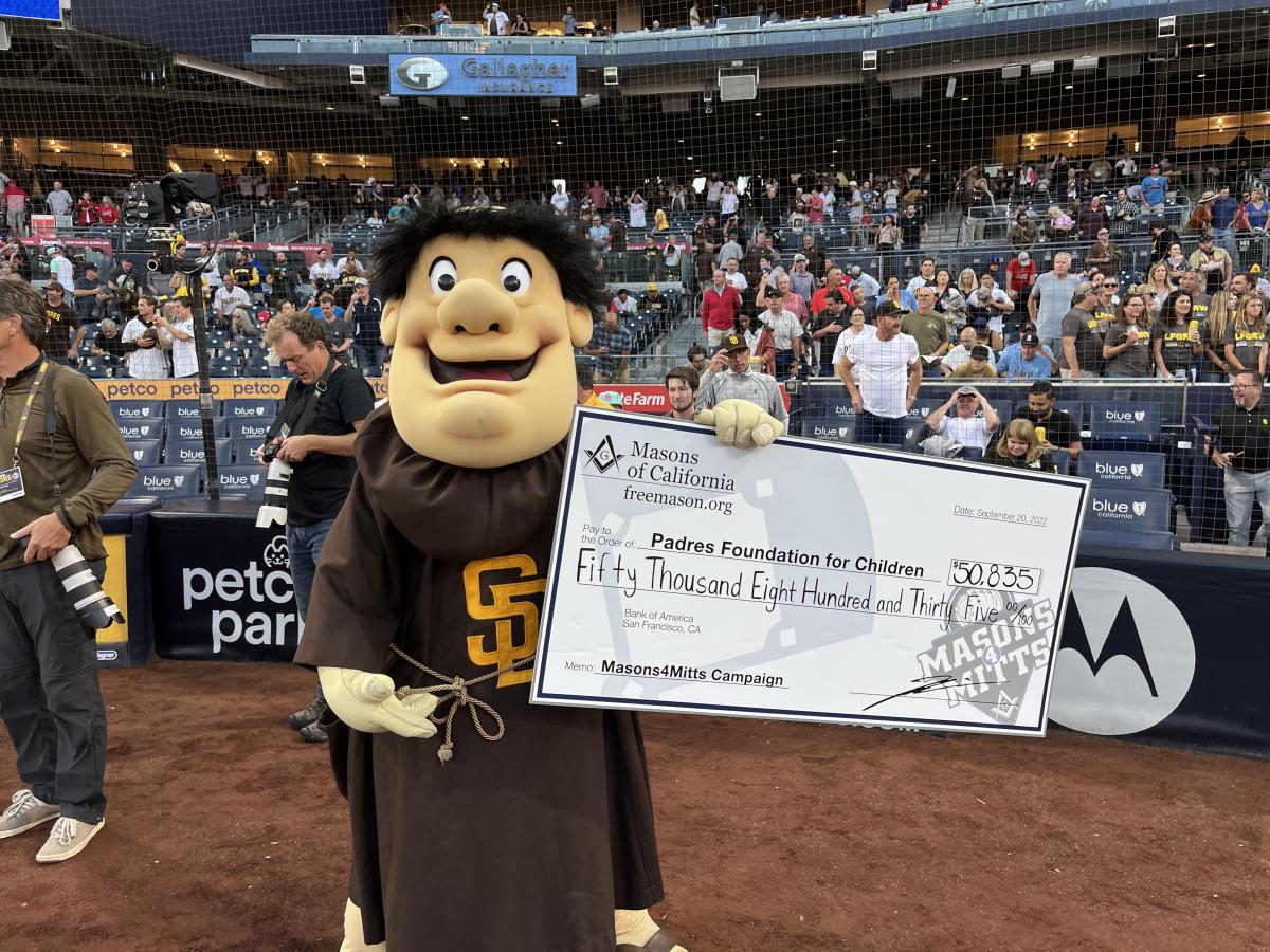 San Diego Padres to give special perks to military members during