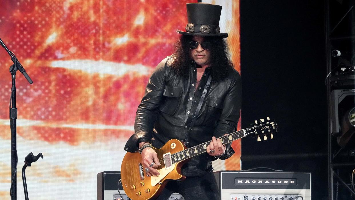  AUSTIN, TEXAS - APRIL 02: Slash performs onstage during the 2023 CMT Music Awards at Moody Center on April 02, 2023 in Austin, Texa. 