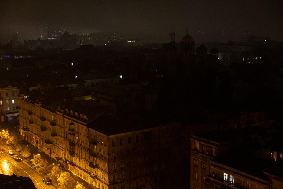 Power outages are seen in Kyiv city centre (Getty)