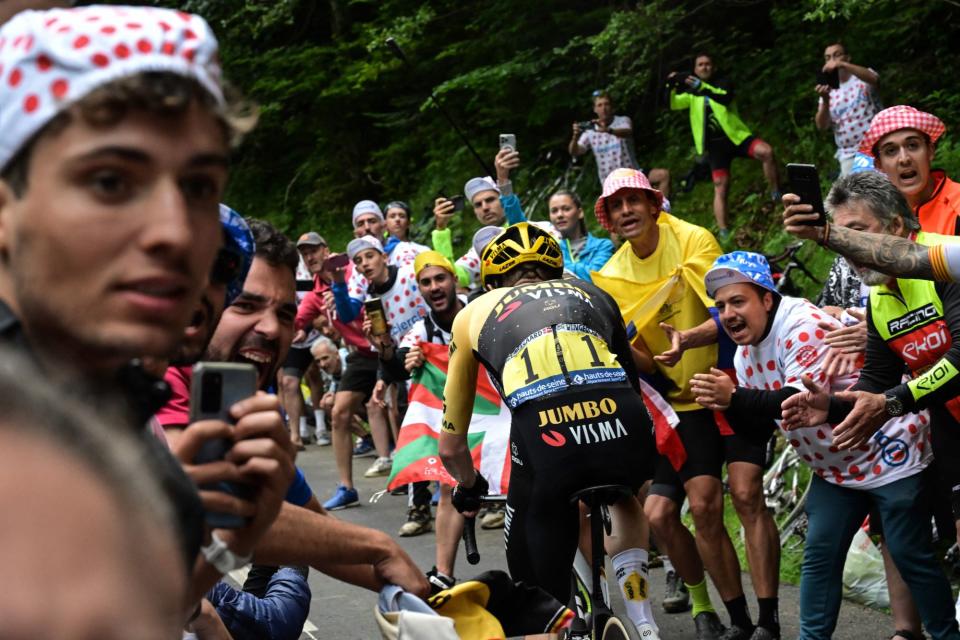 Jonas Vingegaard attacks on the Col de la Marie Blanque