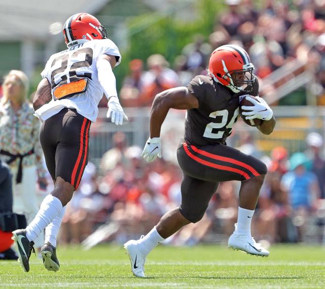 Donovan Peoples-Jones unfazed by new additions in Browns receiver room 