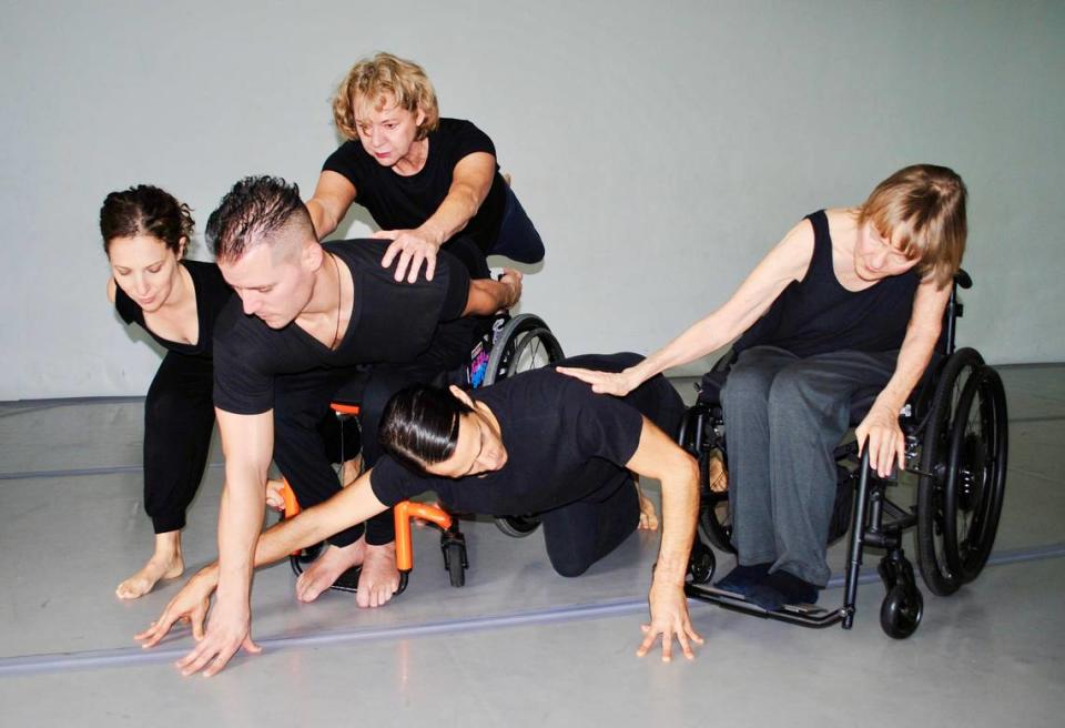 Karen Peterson Dancers, from left, Katie Brennan, Karen Peterson, Alexis Martinez, Oscar Trujillo and Shawn Buller. The company celebrates its 30th anniversary this year.