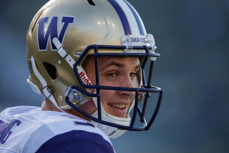 Jake Browning has helped lead Washington to a 6-0 record and top-five ranking. (Getty)