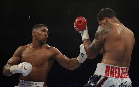 Britain Boxing - Anthony Joshua v Dominic Breazeale IBF World Heavyweight Title - The O2 Arena, London - 25/6/16 Anthony Joshua in action against Dominic Breazeale Action Images via Reuters / Andrew Couldridge/ Livepic