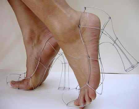 Wire heels