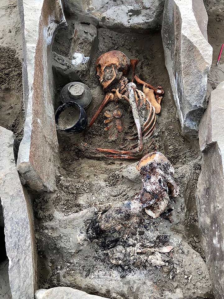 Tombs were unearthed at the site (Siberian Times) 